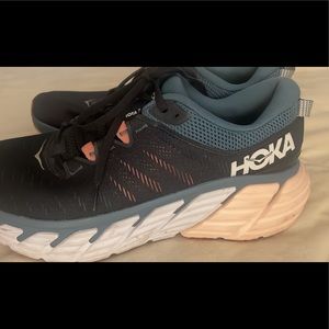 Hoka One One Gaviota 2 Running Shoes Women's Size 10 EUC!! Barely worn